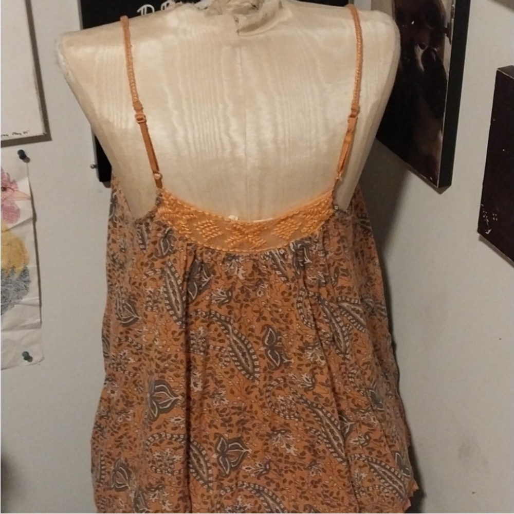 Anthropologie Lilka Women’s Spaghetti Strap Paisley Orange and Gray Top sz M EUC - Picture 5 of 7